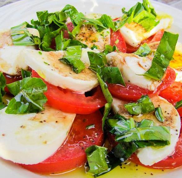 Solanum lycopersicon Rose de Berne - Tomate Rosado de Berna, Tomate Rosa da Suíça, Tomate Rose de Berne